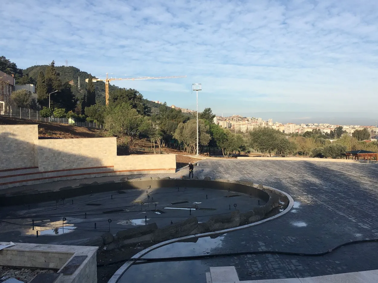 Ekonomi Üniversitesi Kayrak Taşı Döşeme İşi