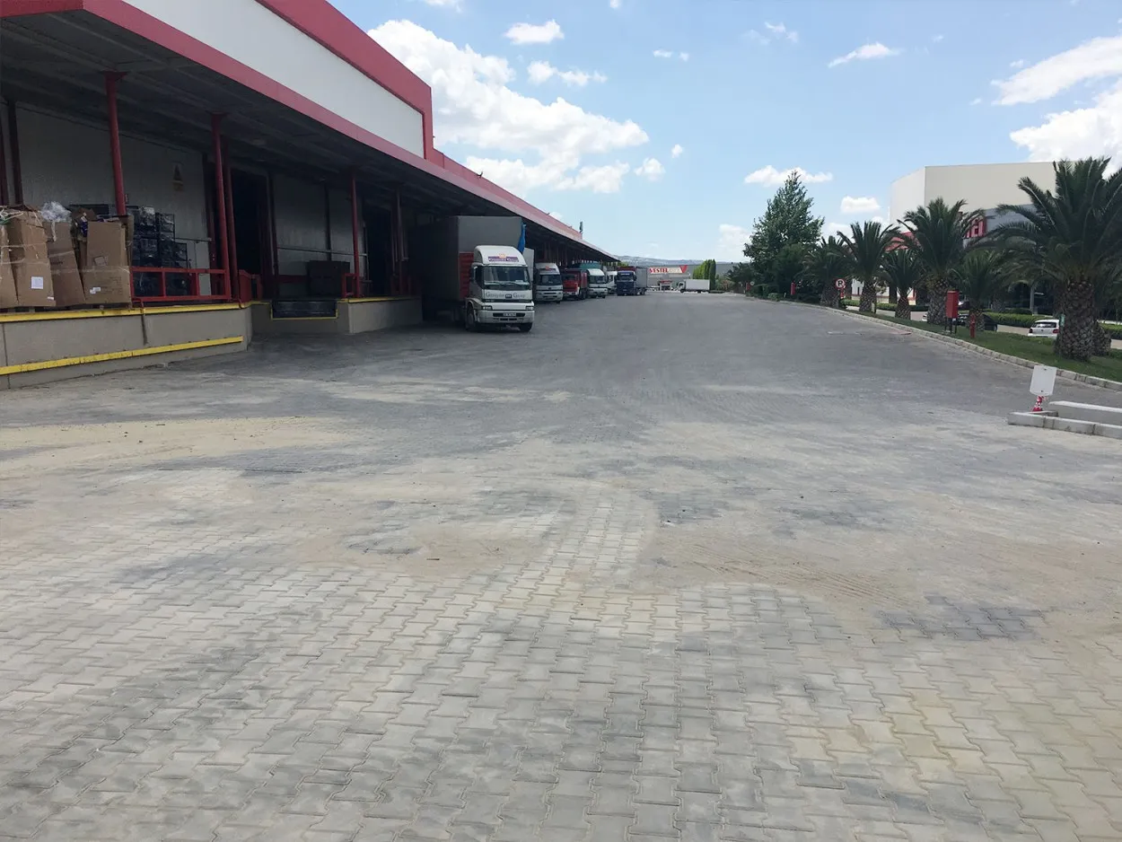 Vestel Kurutma Makinesi Fabrikası Kilit Parke ve Bordür İşleri