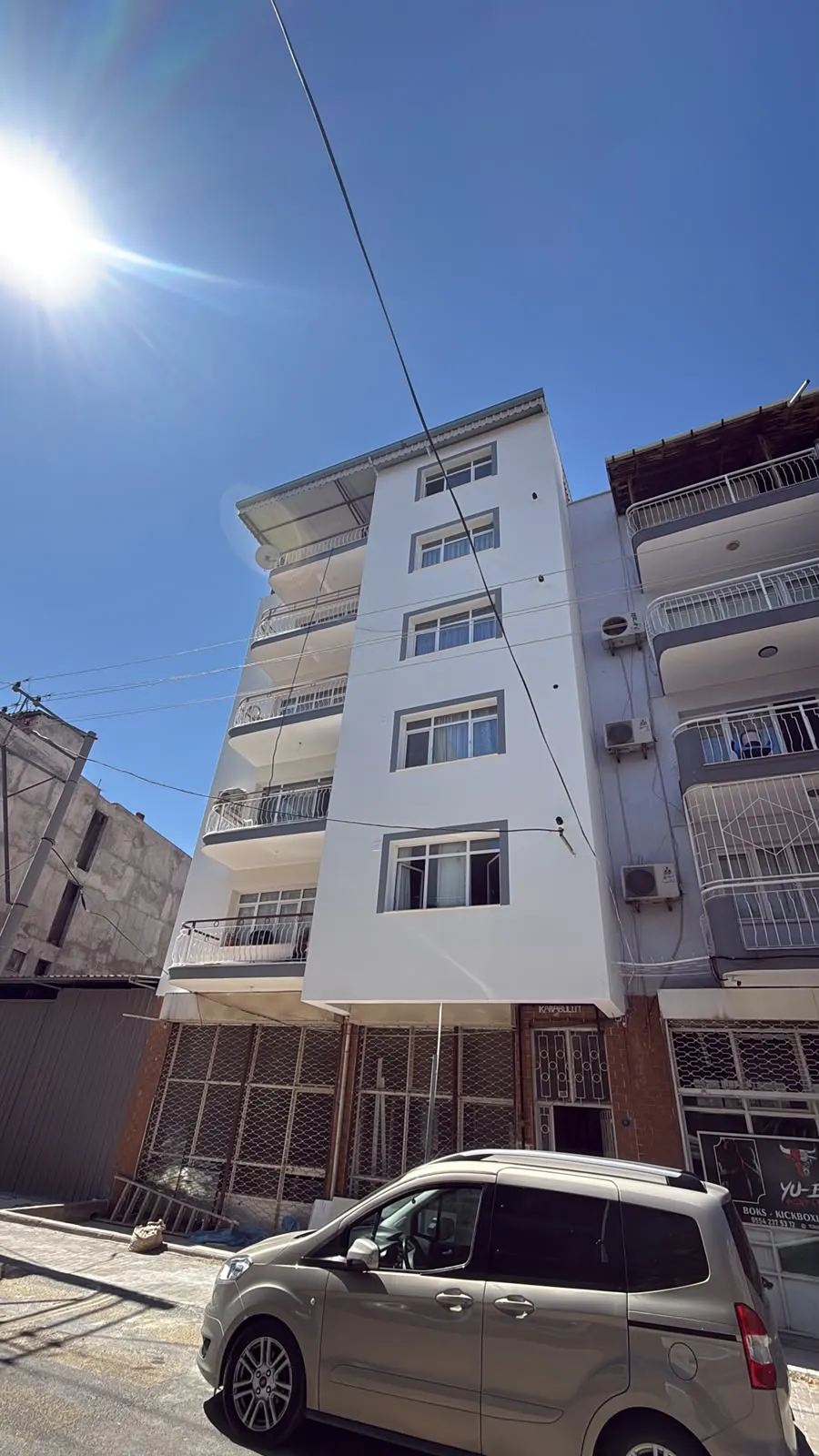 Bayraklı dış cephe mantolama